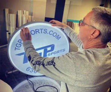 Professional electric and building signs in St Louis, MO